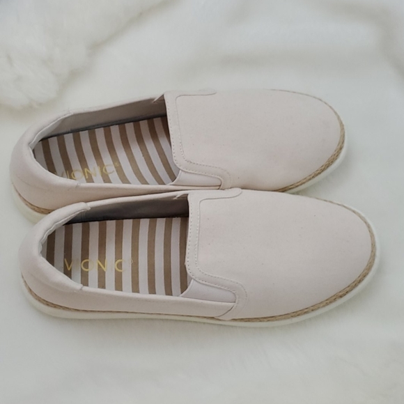 Vionic Shoes | Vionic Canvas Slip On Shoes Women Size 9 | Poshmark